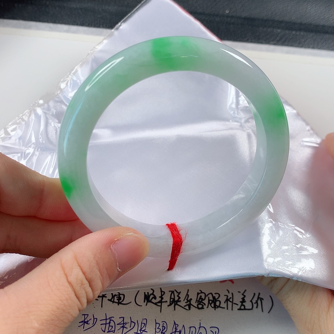 翡翠手镯未镶嵌s****r