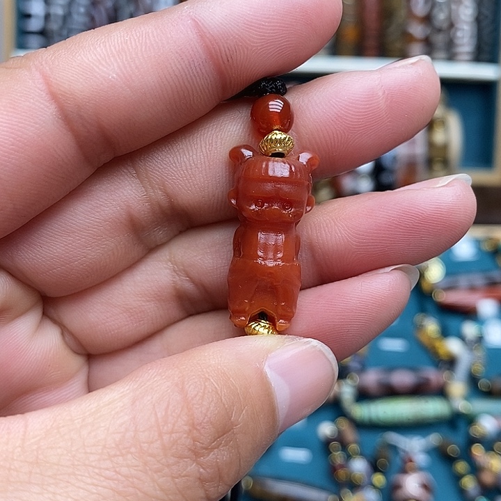 玛瑙/玉髓颈饰合金