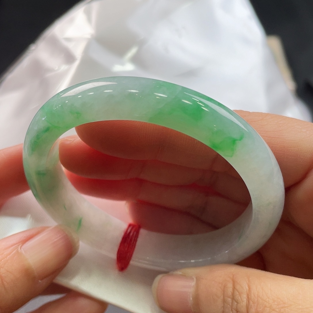 翡翠手镯未镶嵌16号