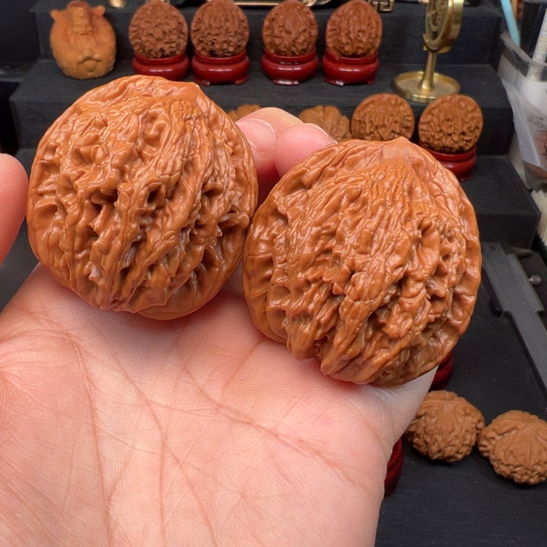 文玩核桃吊坠42全是麦穗虎头