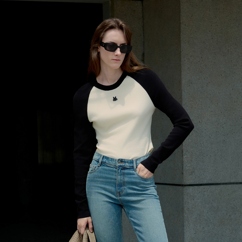 【粉丝专享】MOCO秋美式复古撞色插肩袖长袖针织衫MBD3SWTT02