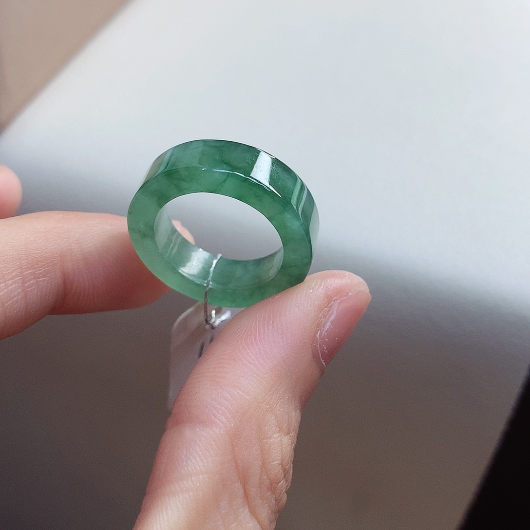 翡翠戒指未镶嵌11号