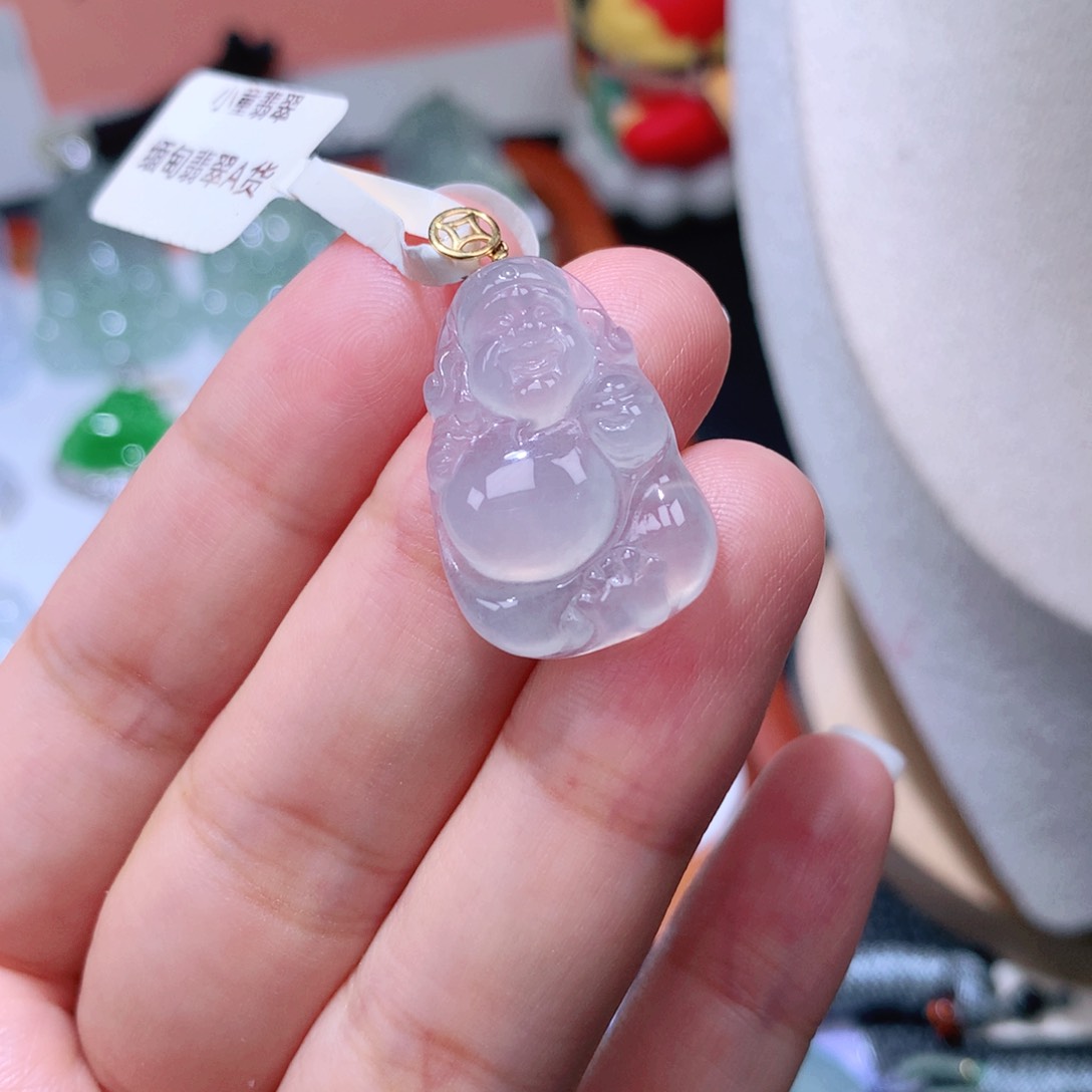 颈饰18K金镶嵌翡翠财神爷