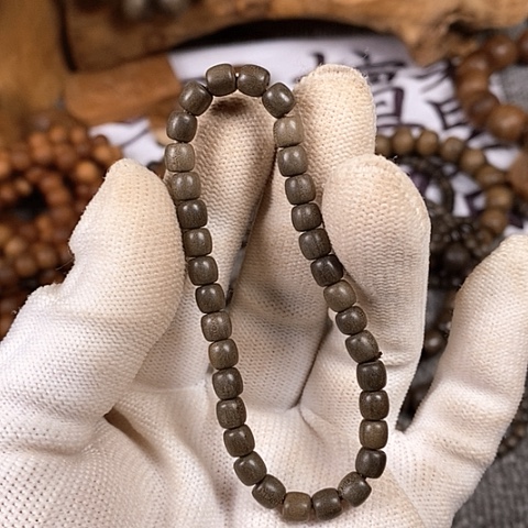 檀香木手串/手链老山檀香阴沉5/5直切米珠