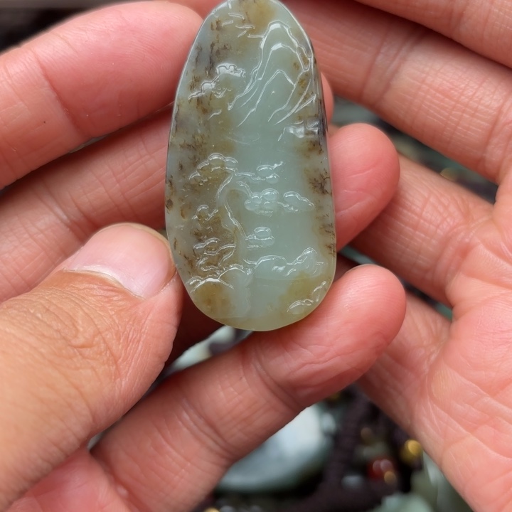 和田玉吊坠未镶嵌