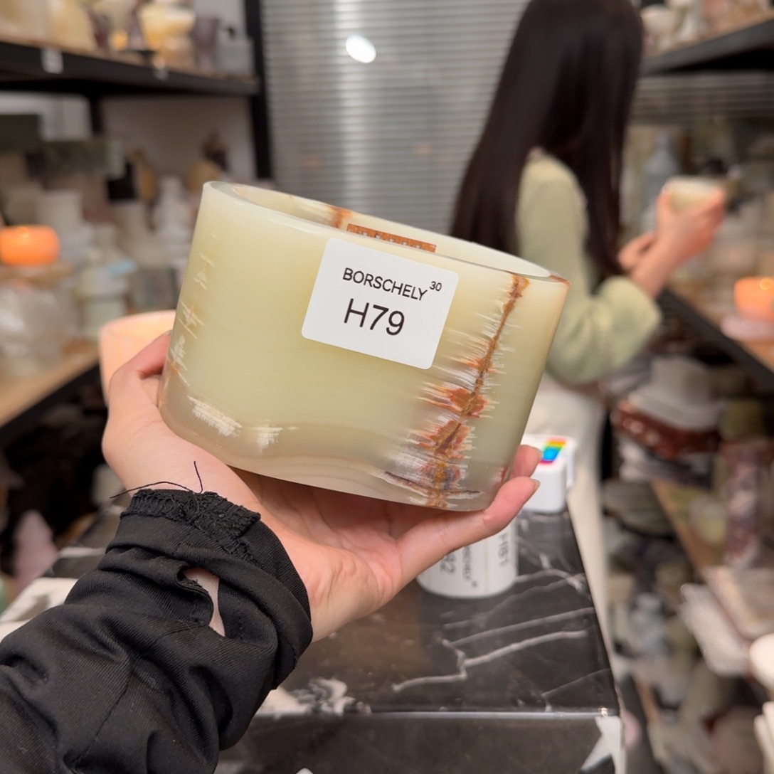 H79。    薪。          香薰