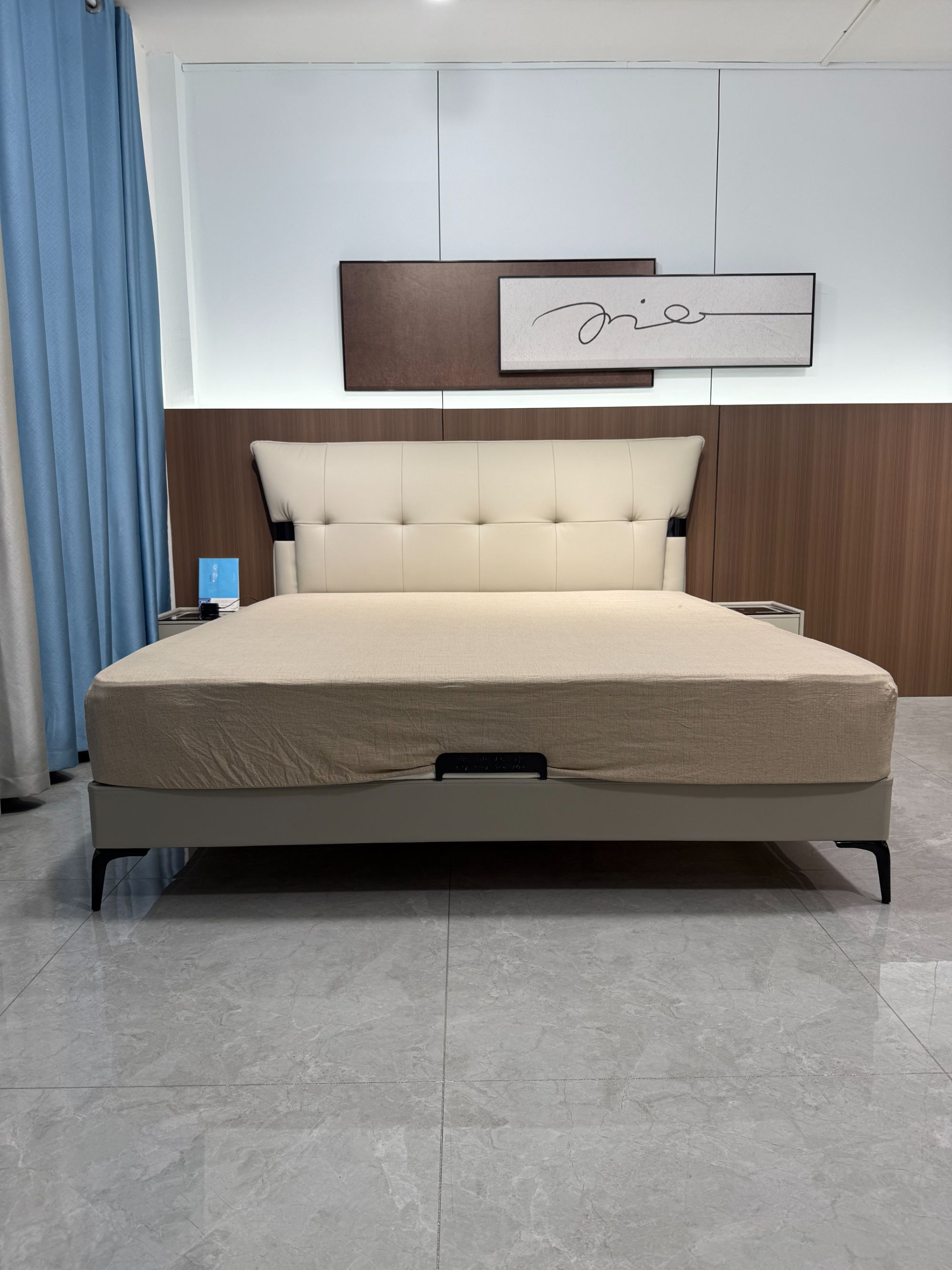 主卧真皮1.8米床1.5米次卧床现代简约床软体床婚床双人床主卧大床