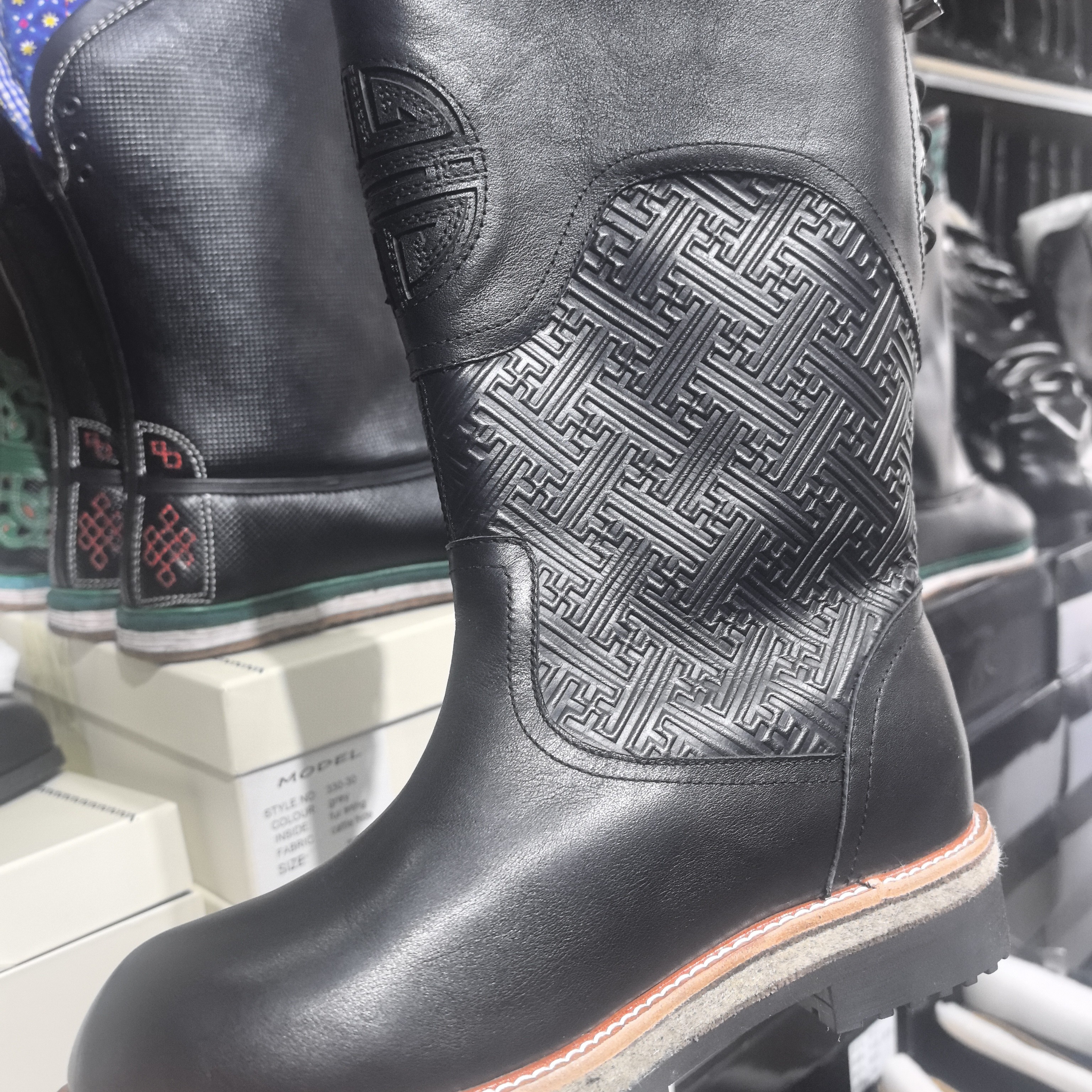 雪地靴格纹素面保暖时尚雪地靴高筒靴马靴长筒靴休闲