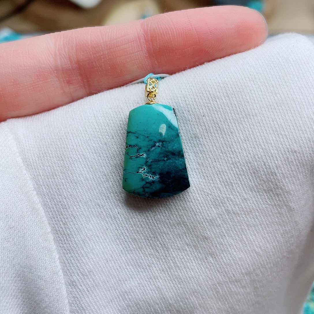 绿松石18K金镶嵌绿松石