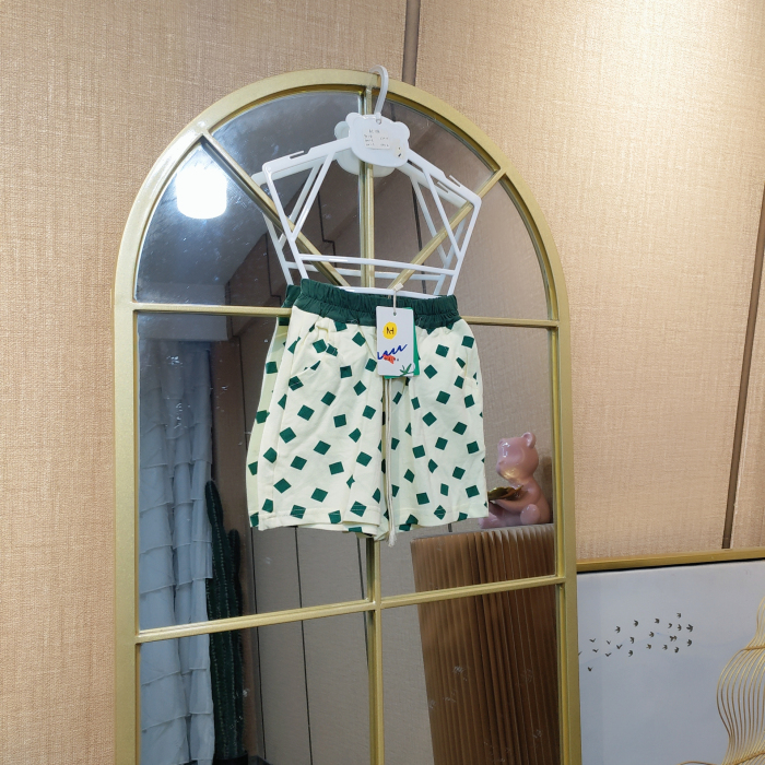 AC096   宝宝米色拼接休闲裤子  短裤  夏款