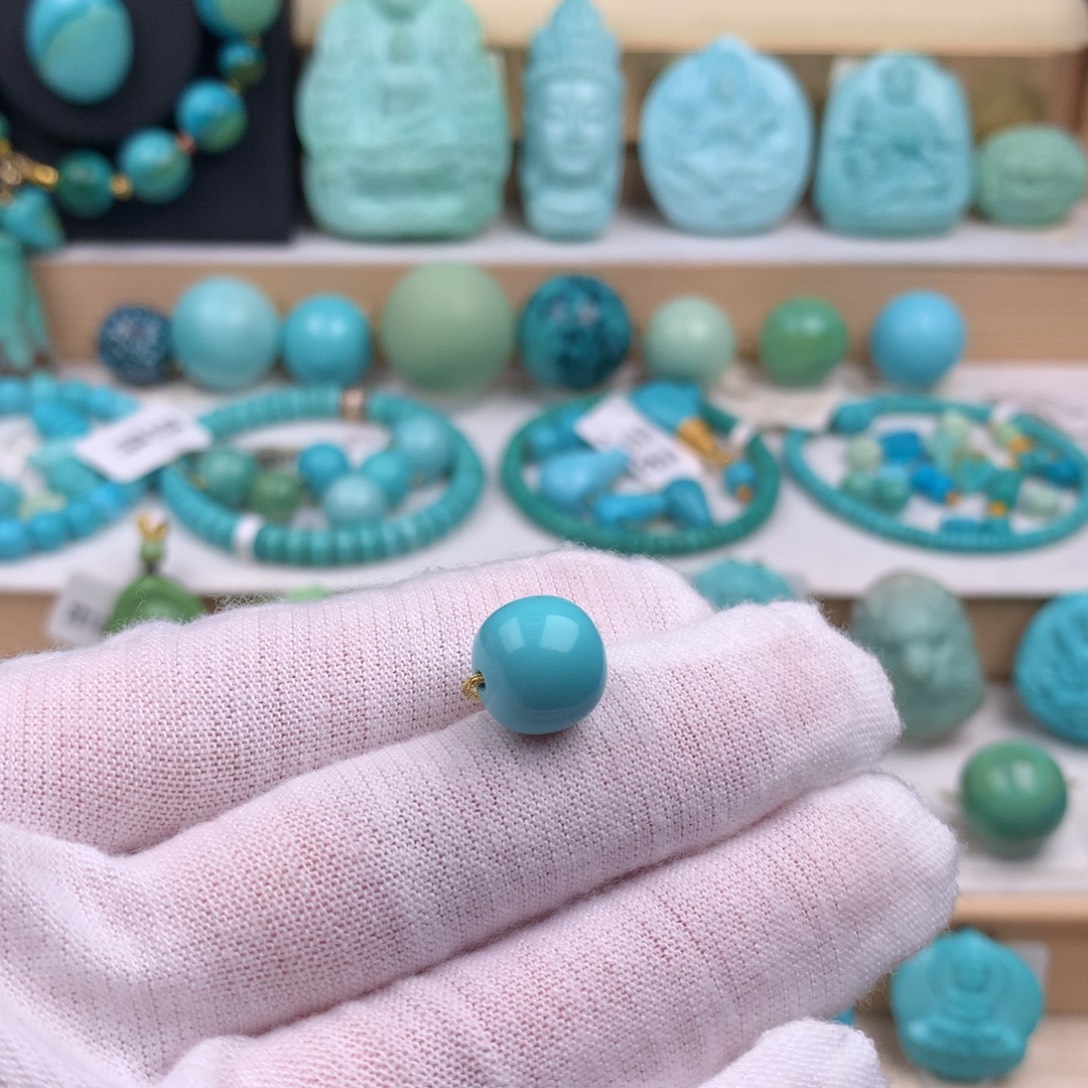 豆****未镶嵌绿松石珠宝奇石