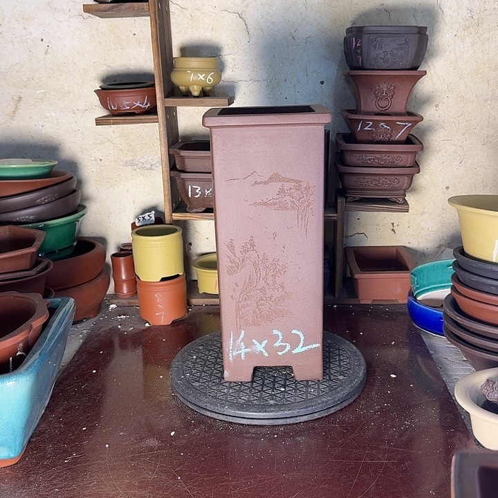 紫砂花盆，手工制作