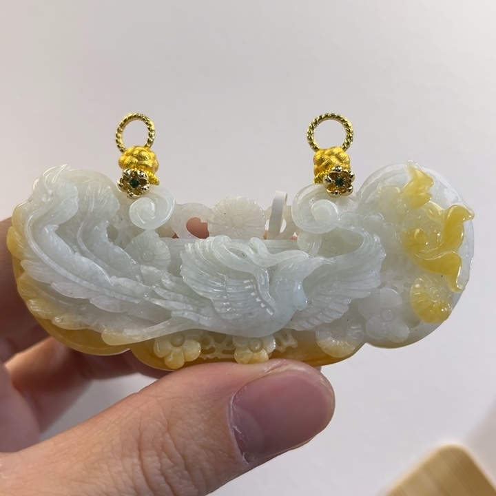 翡翠吊坠(赠链)未镶嵌代编织