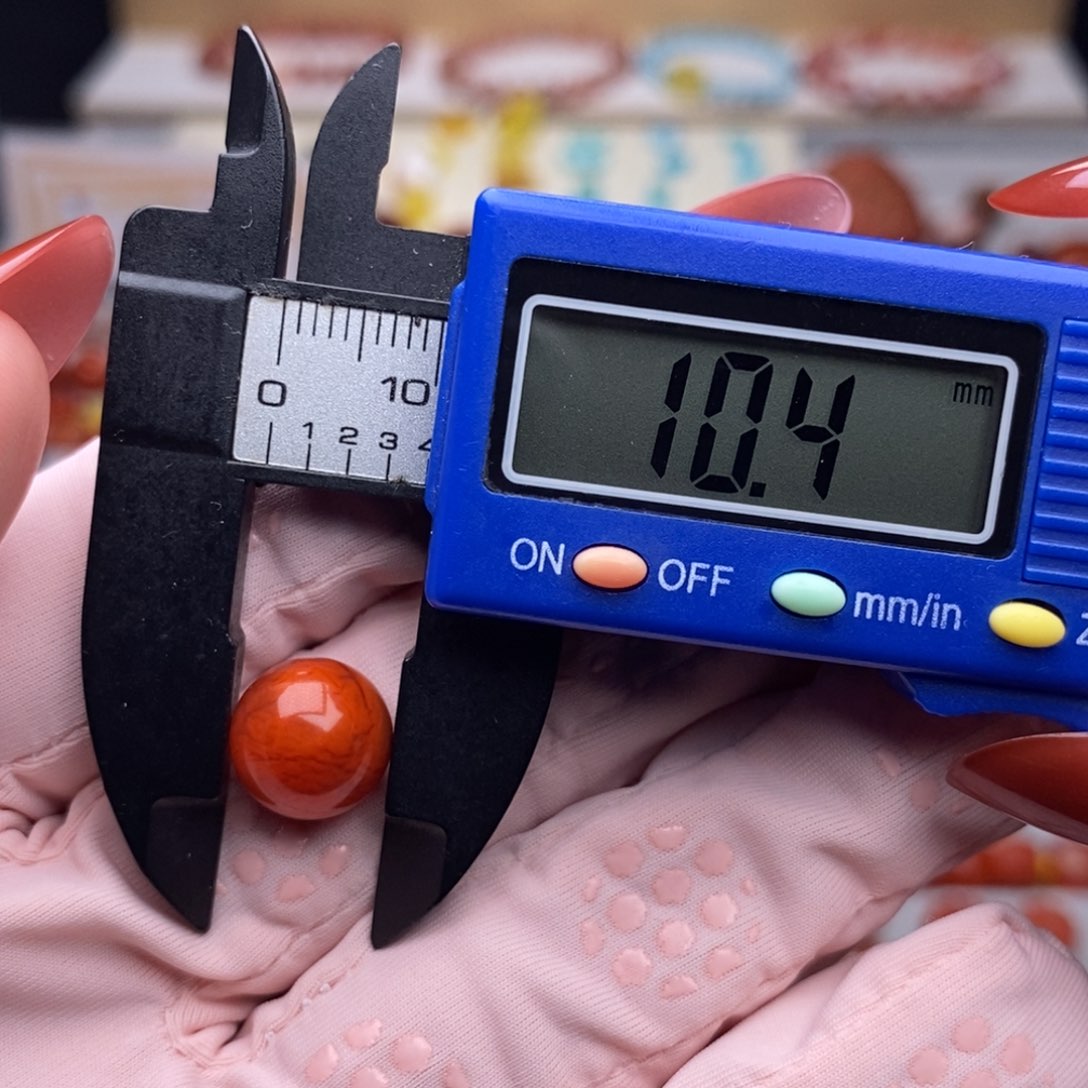 南红玛瑙配饰未镶嵌