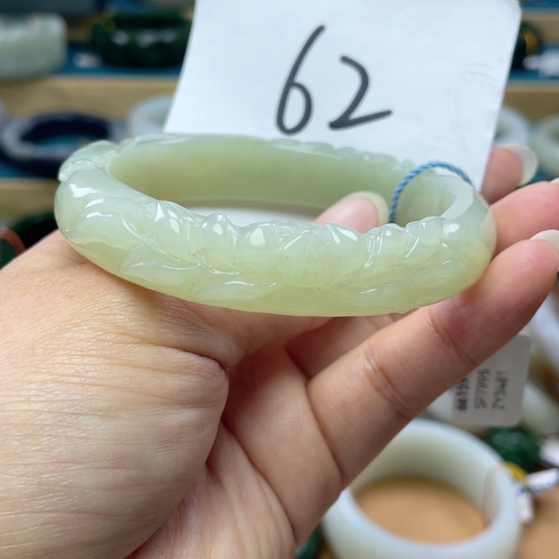 未镶嵌手镯和田玉圈口59