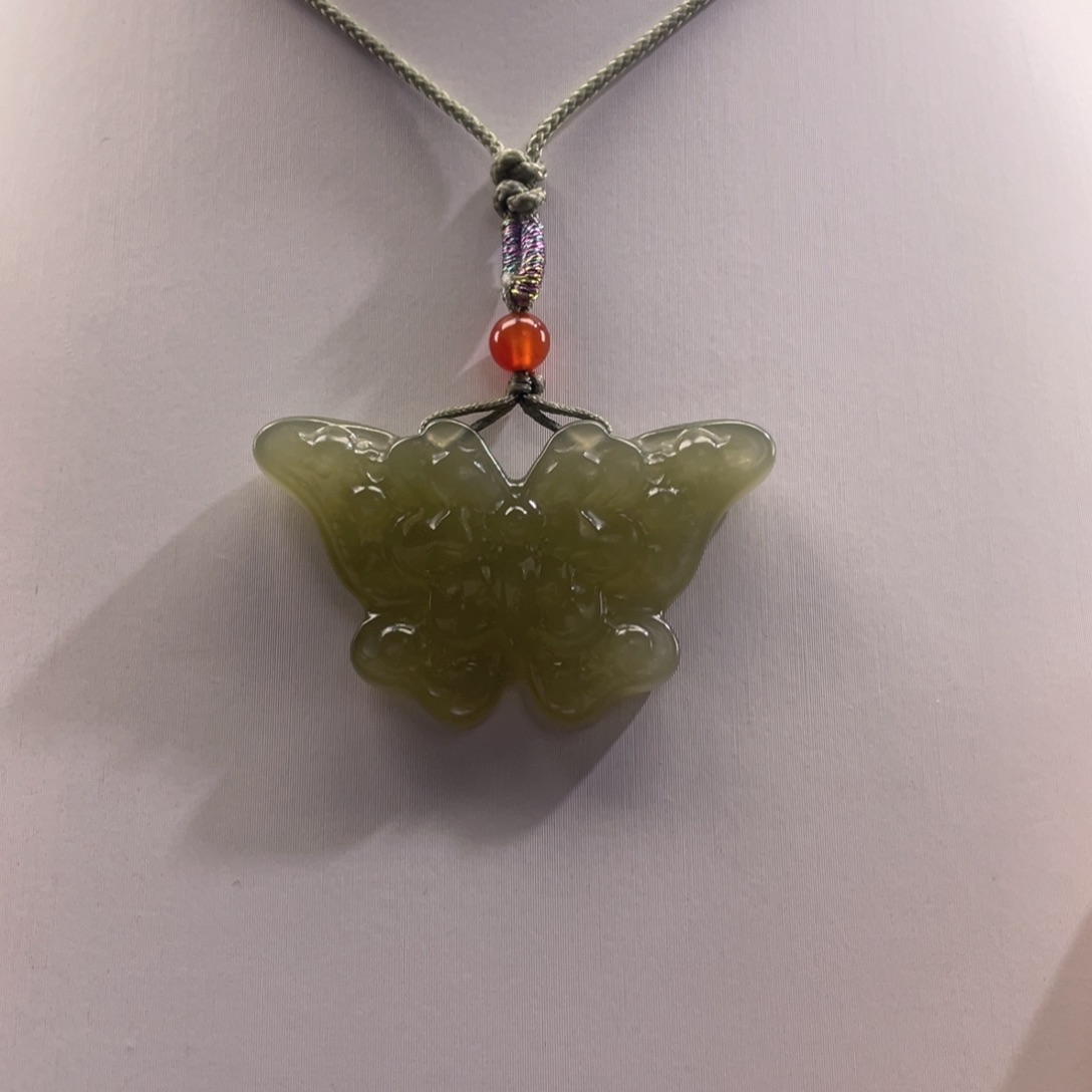 和田玉（糖玉）未镶嵌颈饰