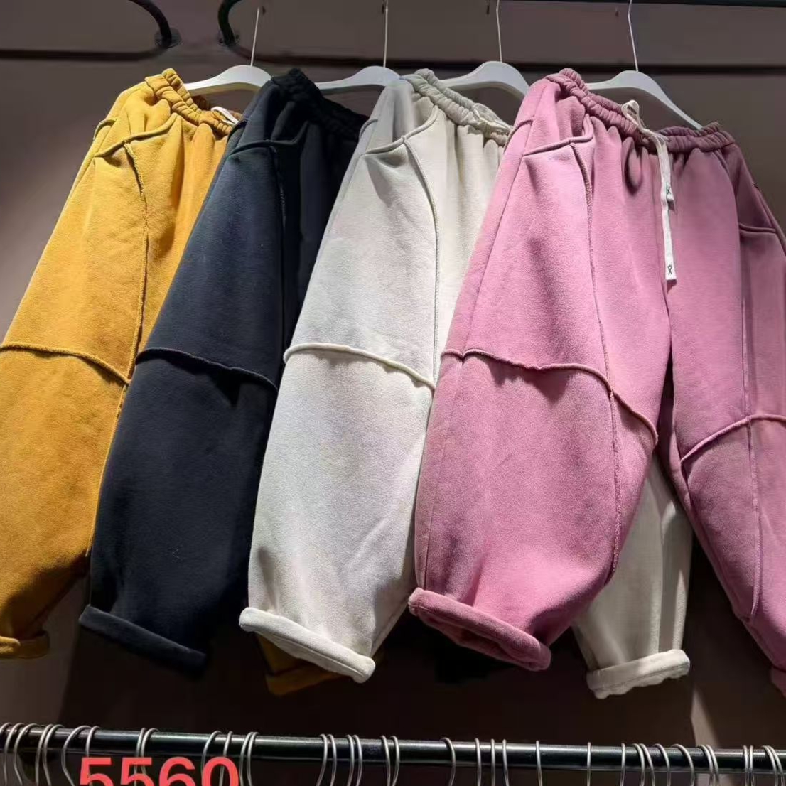 秋冬款加绒时尚百搭宽松毛边口袋卫裤