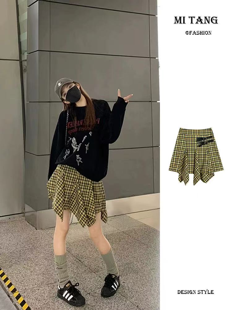 黄格皮带！中裙