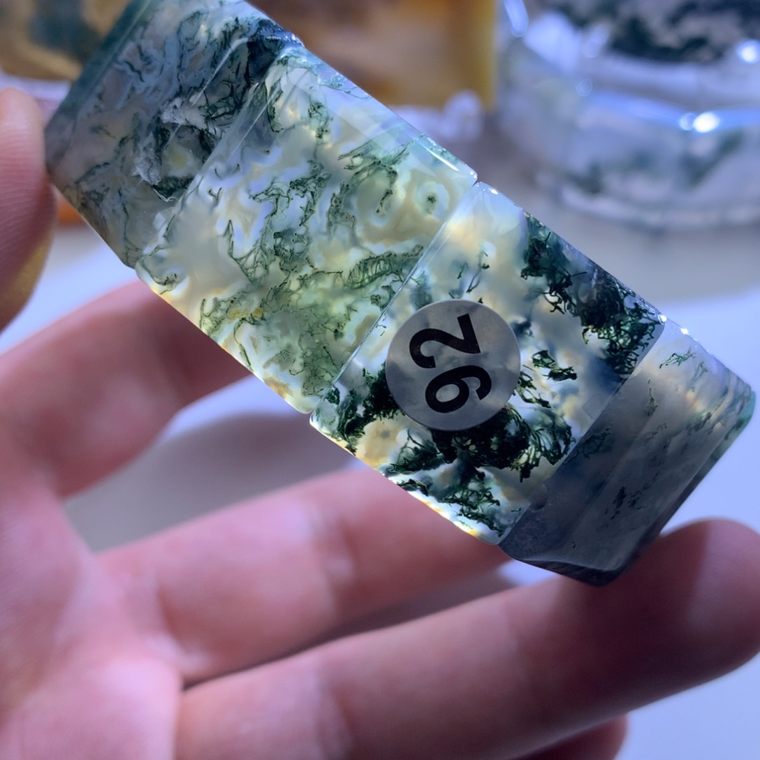玛瑙/玉髓颈饰未镶嵌漫***：