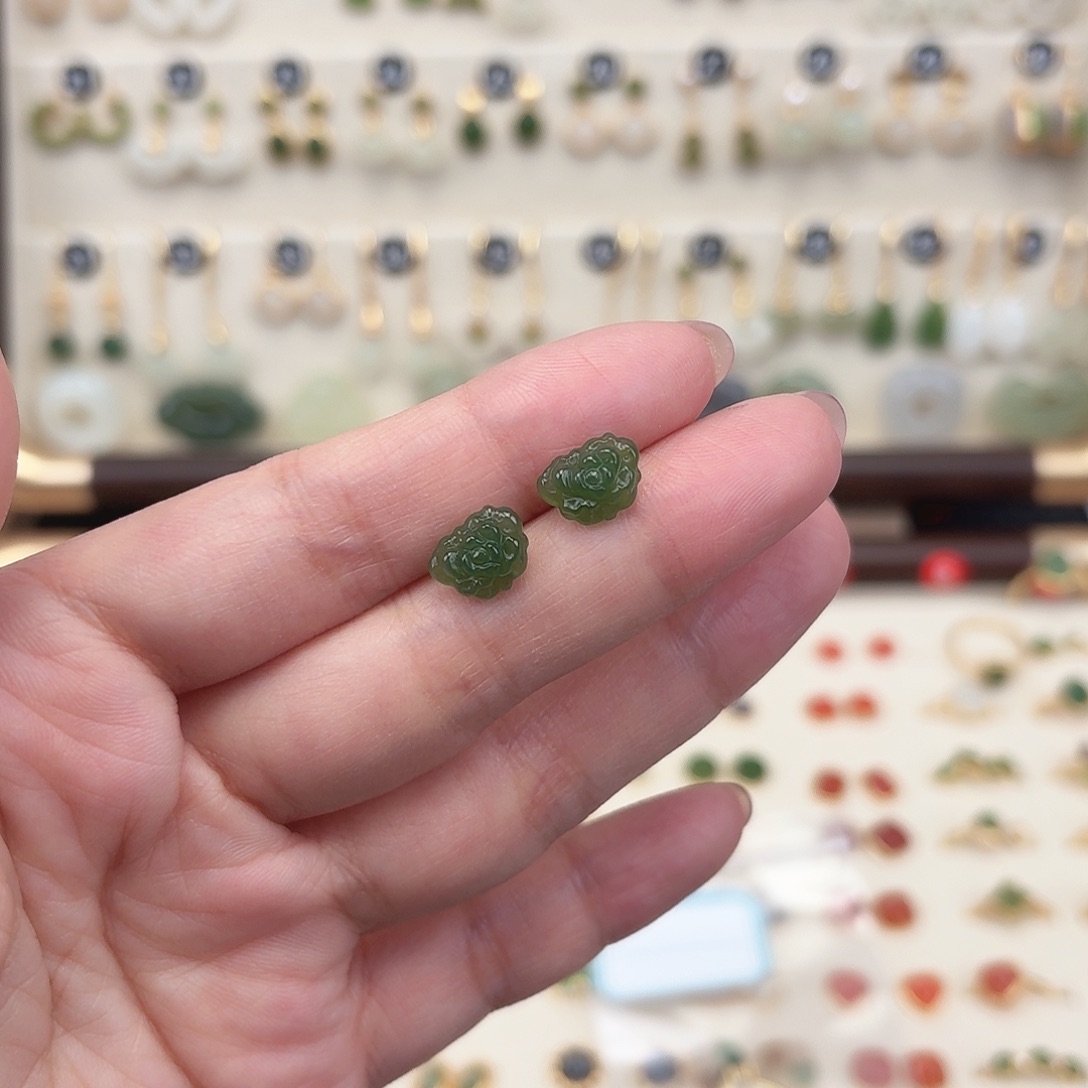 银S925镶嵌和田玉耳饰吉*