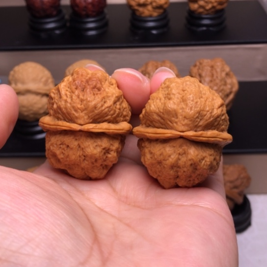 文玩核桃把件招财五毒蟾42