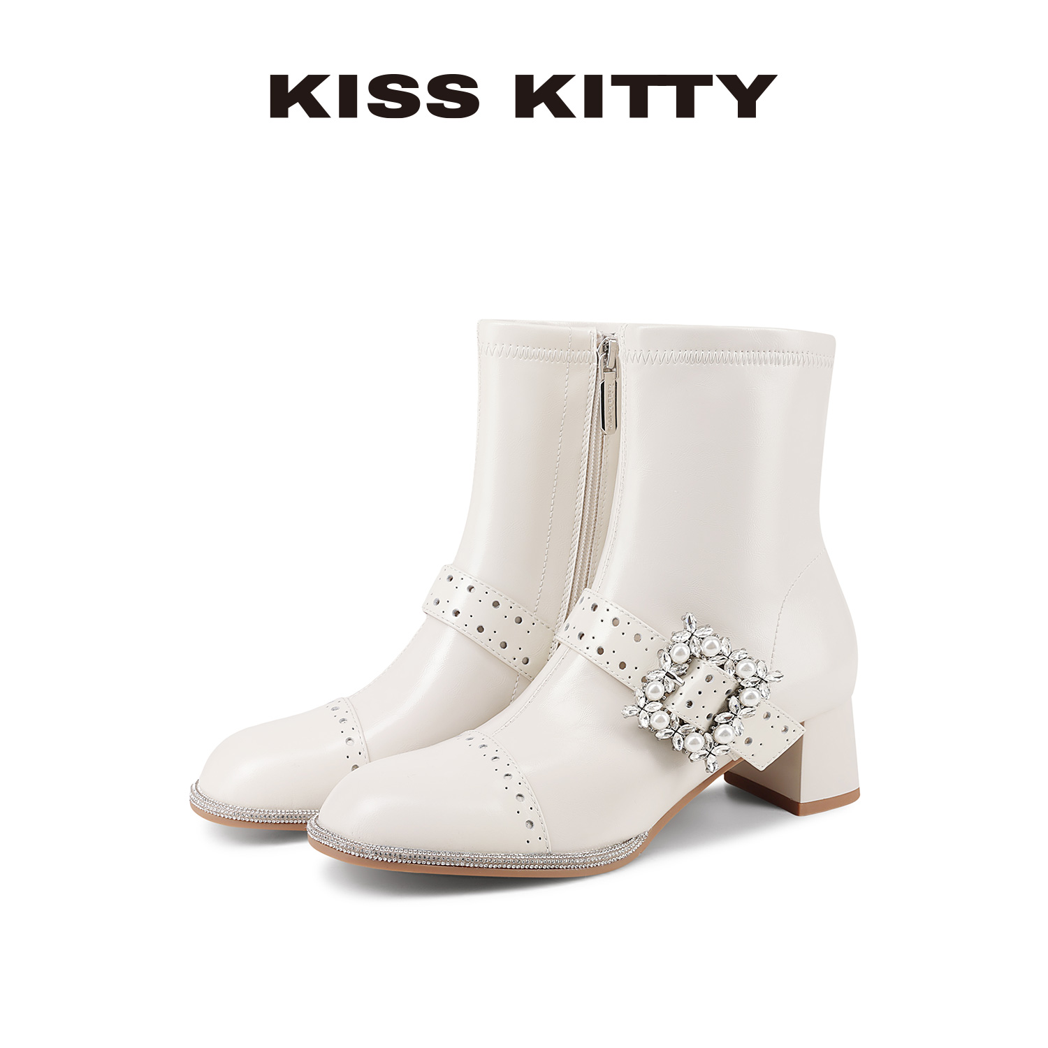 布洛克雕花瘦瘦靴25年秋冬圆头短靴女亮闪水钻时装靴