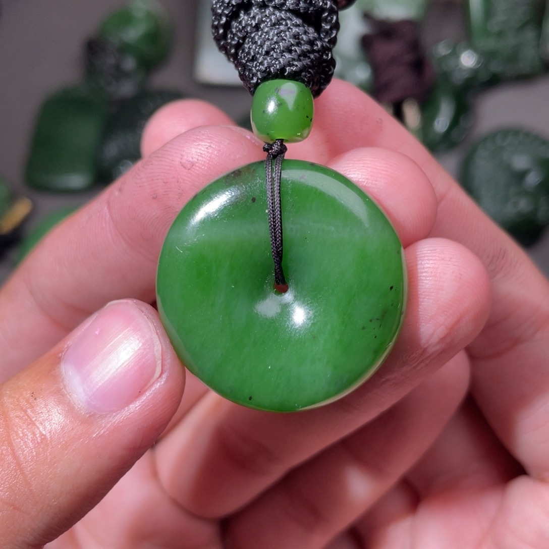 和田玉（碧玉）未镶嵌颈饰