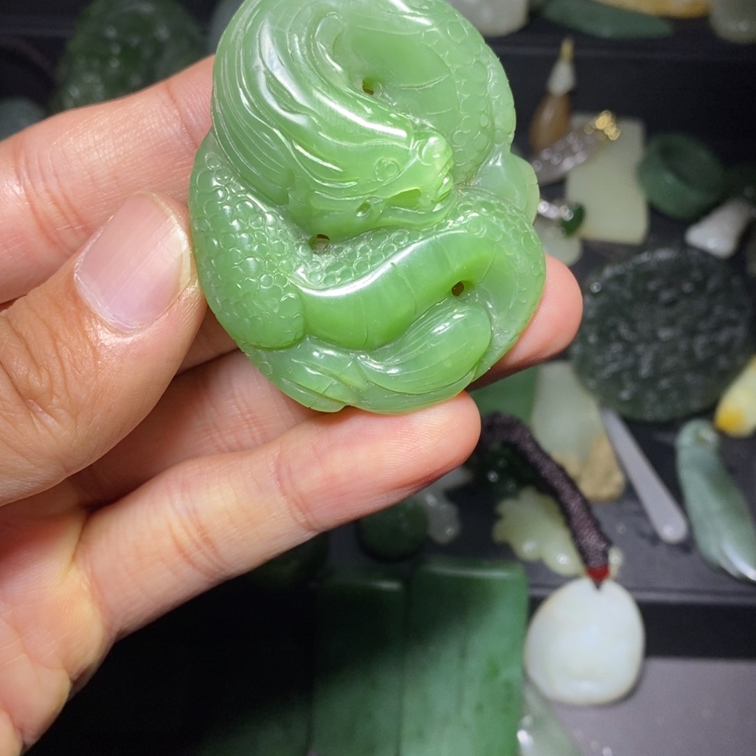 颈饰未镶嵌和田玉