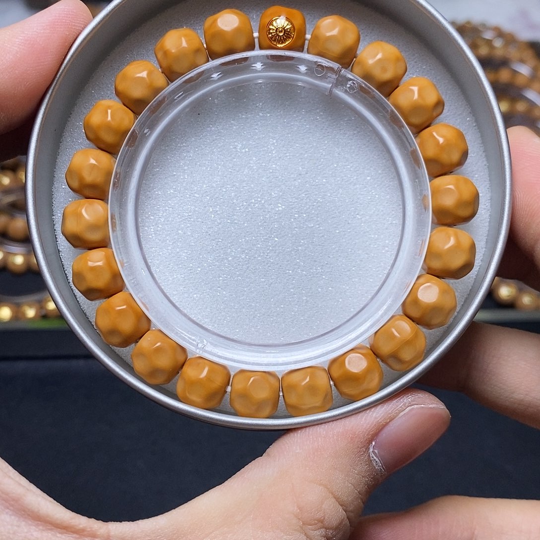 猴头核桃手串金标小奶酪尺寸11左右单号36号