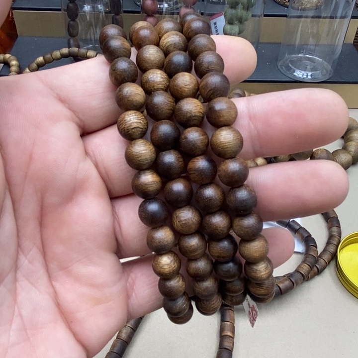 沉香碎屑沉香越南野生红土0.8