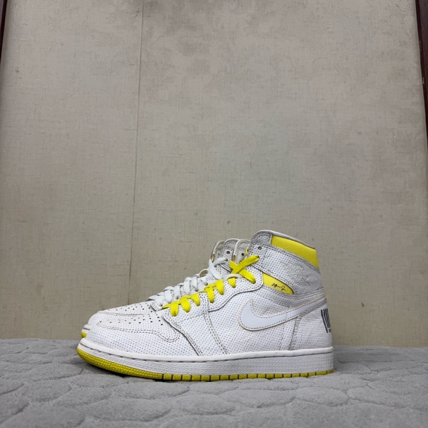 95新 AIR JORDAN 42码/aj1飞行头等舱/无原盒/板鞋