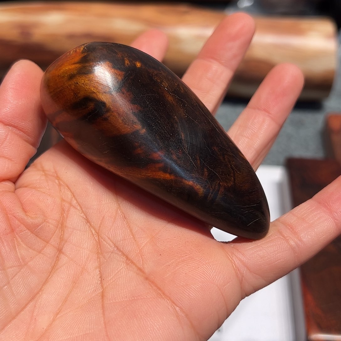 交趾黄檀（大红酸枝）老*