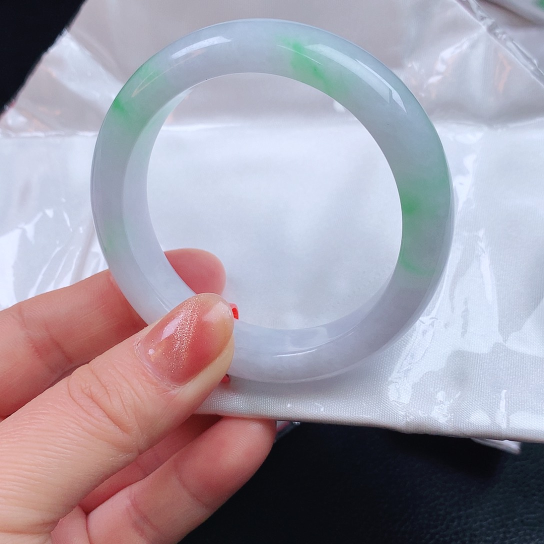翡翠手镯未镶嵌8314xxxcvb