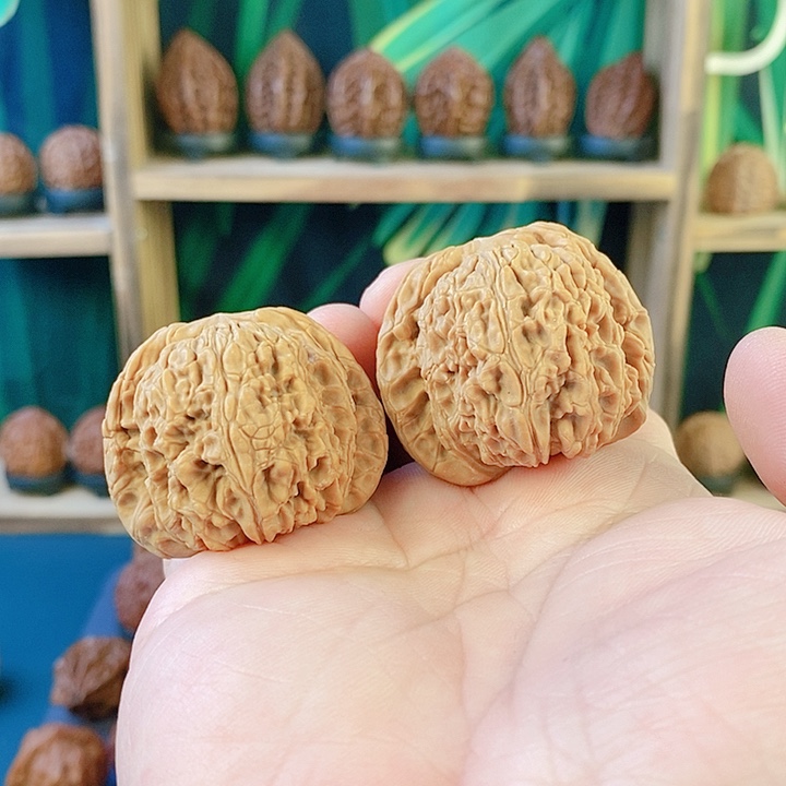 文玩核桃吊坠80南疆石41尺