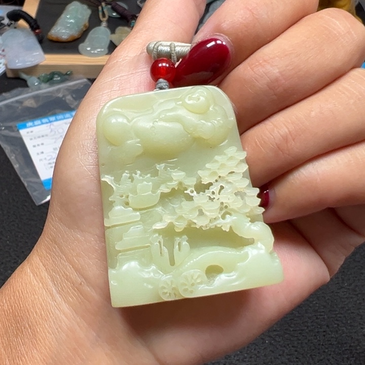 颈饰未镶嵌和田玉天然和田玉