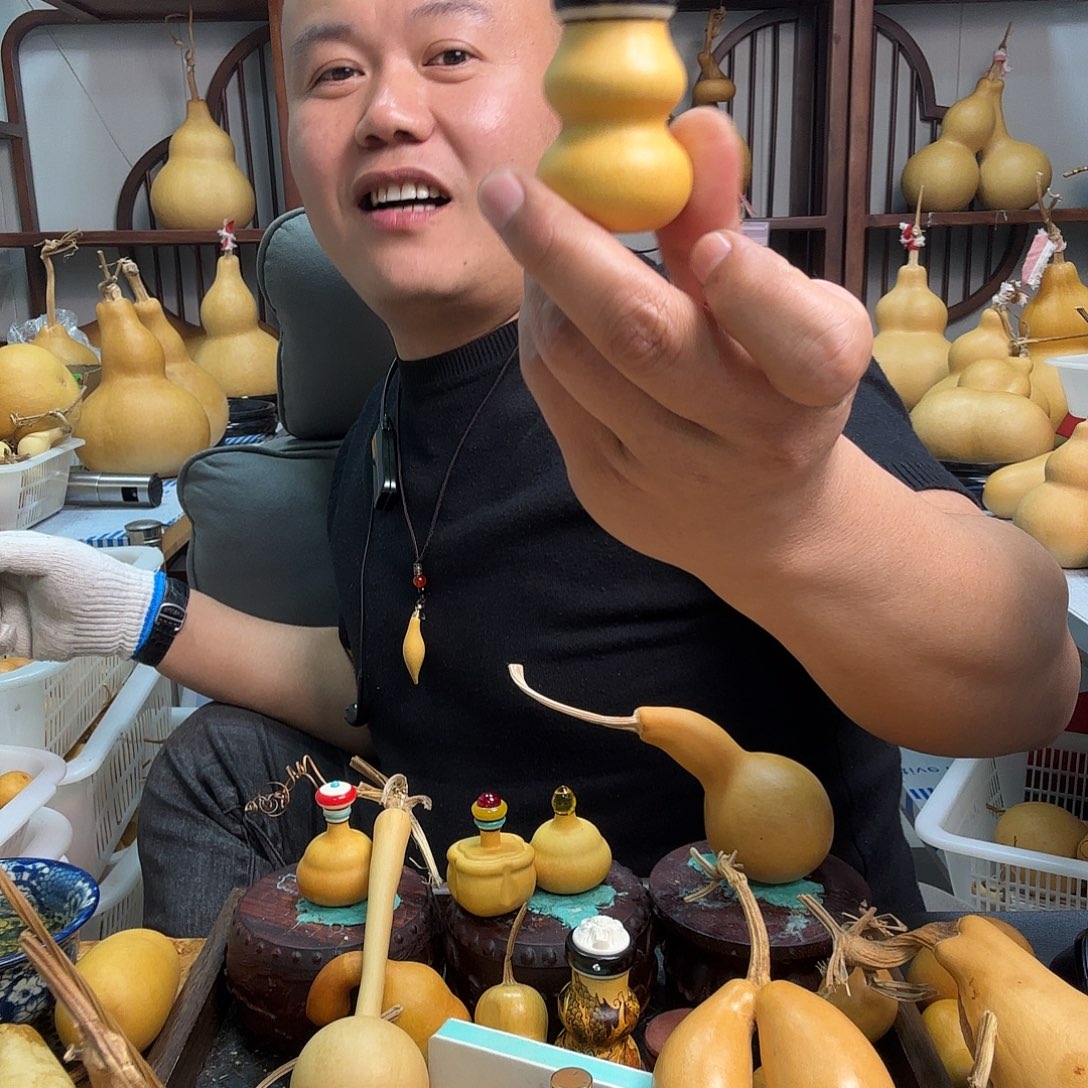 用***7大叶紫檀（黑酸枝木类）