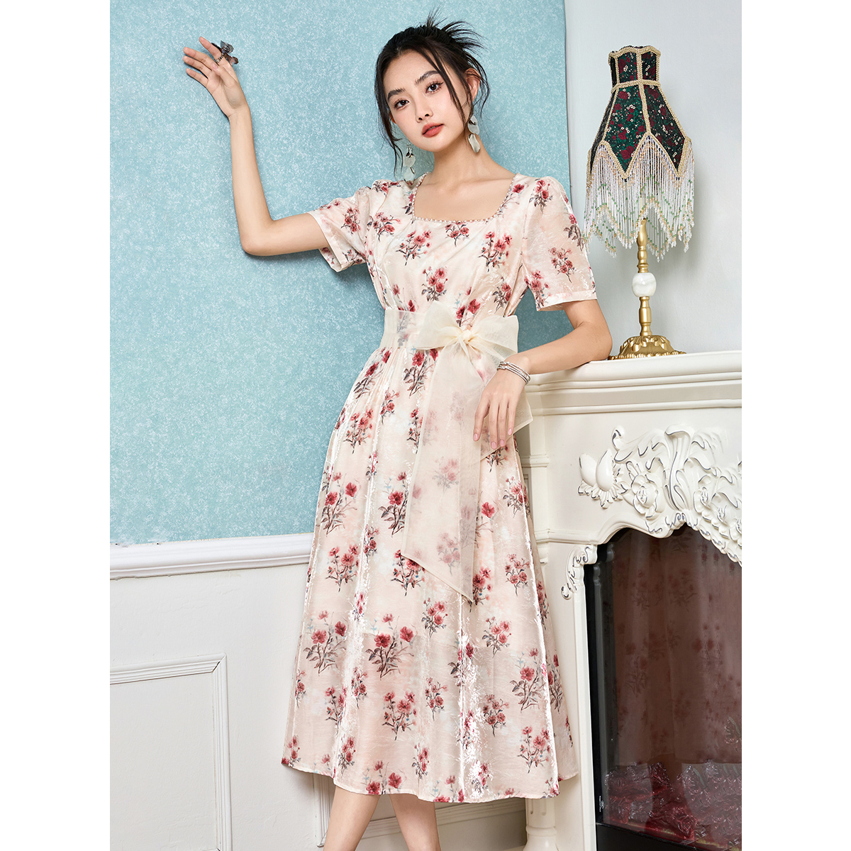 【安雅专属】EVA OUXIU/伊华欧秀显瘦法式连衣裙 42DAQ5026