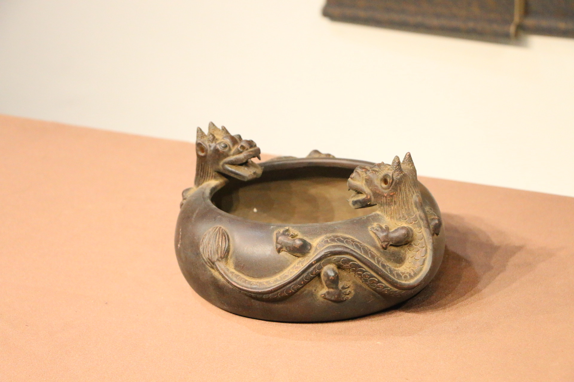 明式条案简洁大气