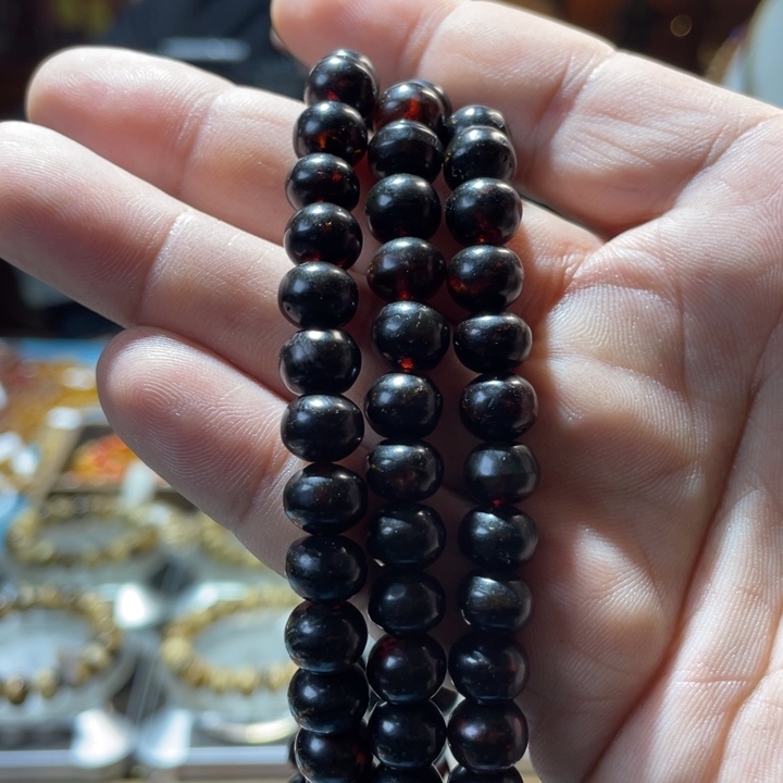 琥珀未镶嵌颈饰抚顺琥珀未镶嵌项链