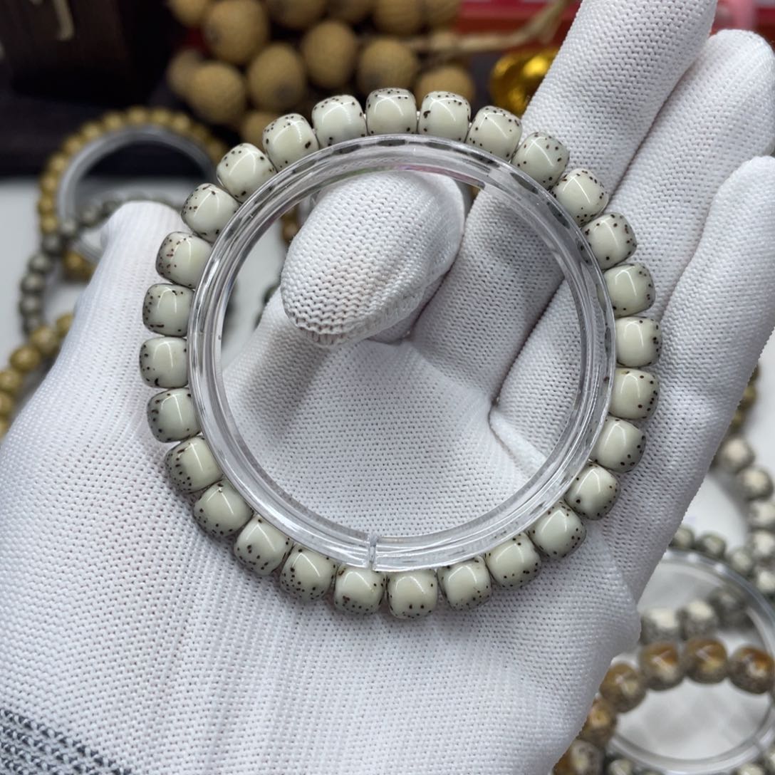 星月菩提手串记****吽8mm绿背河豚