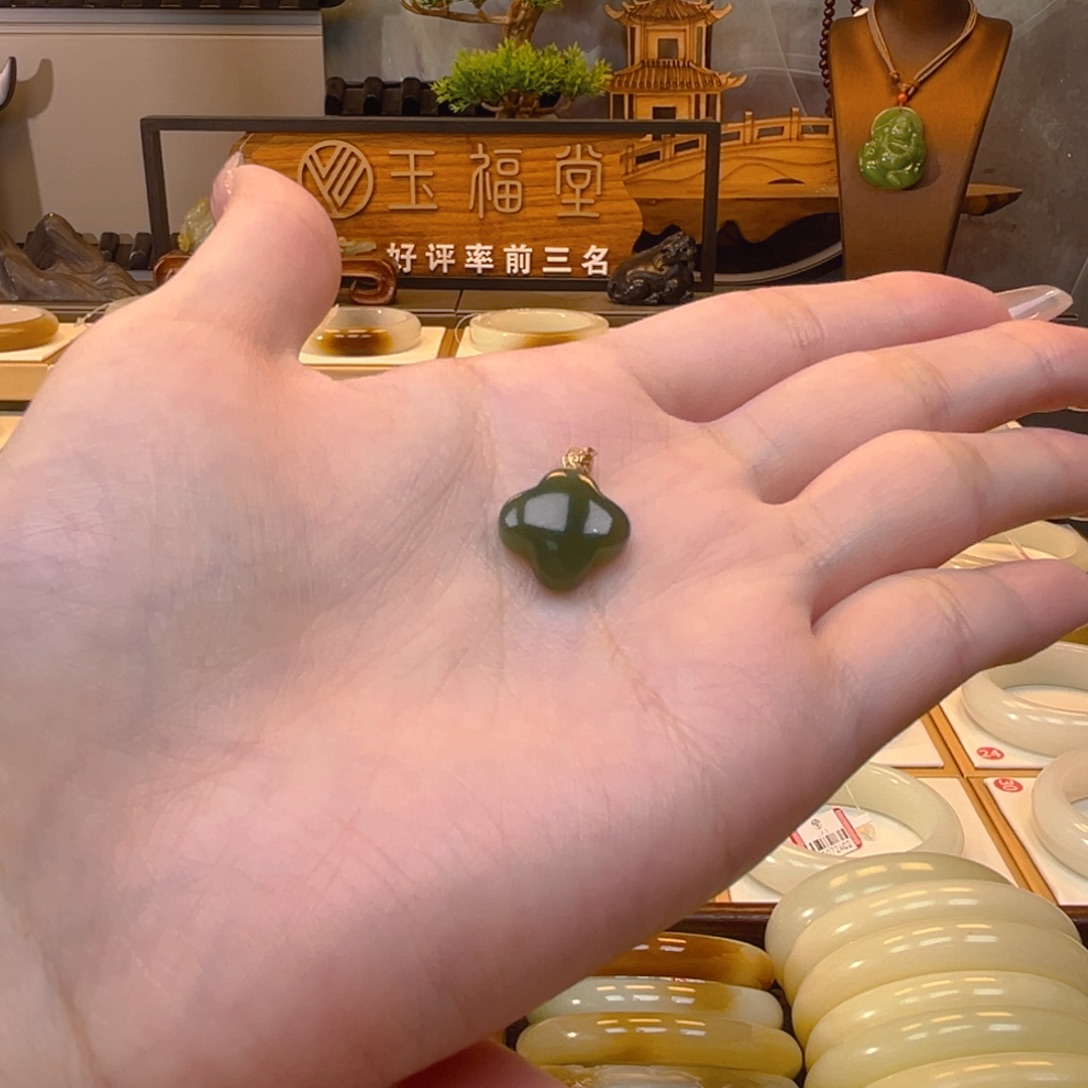 和田玉（糖玉）未镶嵌颈饰16