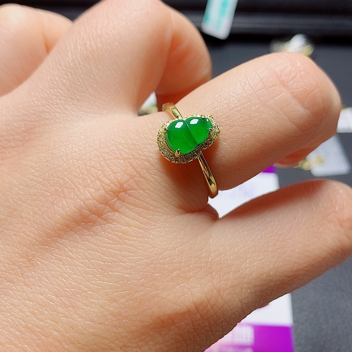 银S925镶嵌戒指翡翠