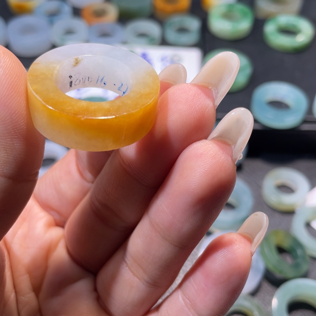 用***0定制翡翠未镶嵌天然翡翠