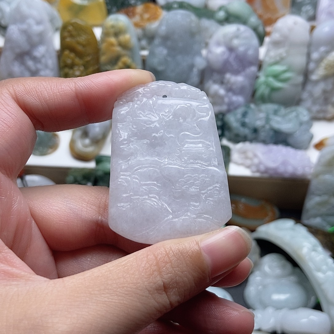翡翠未镶嵌颈饰翡翠