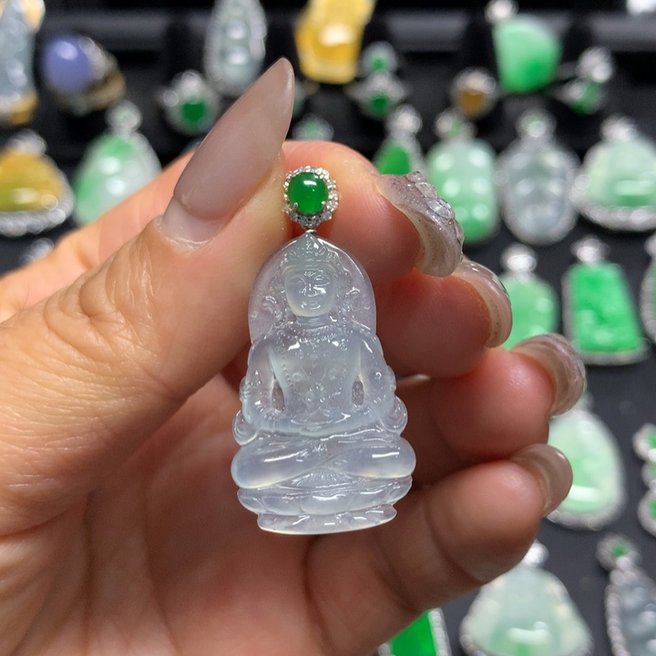 【闪购商品】翡翠颈饰18K金镶嵌吊坠