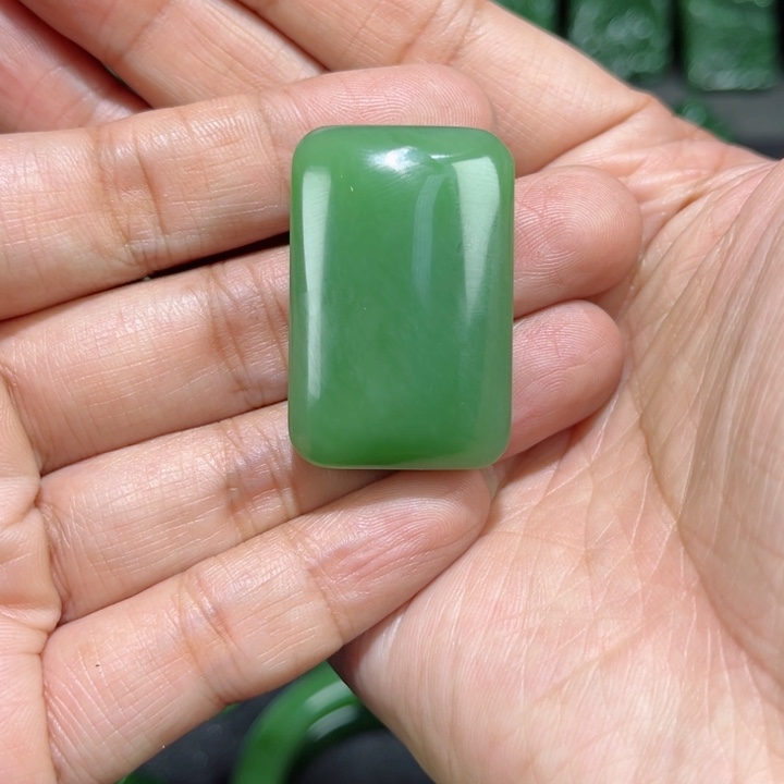 和田玉（碧玉）颈饰未镶嵌总****风