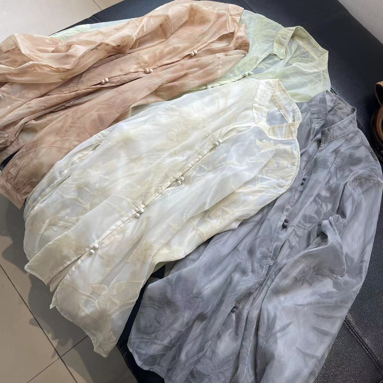 CS357夏装新款高配柜货长袖宽松植绒绣花高品质遮阳衬衫女士