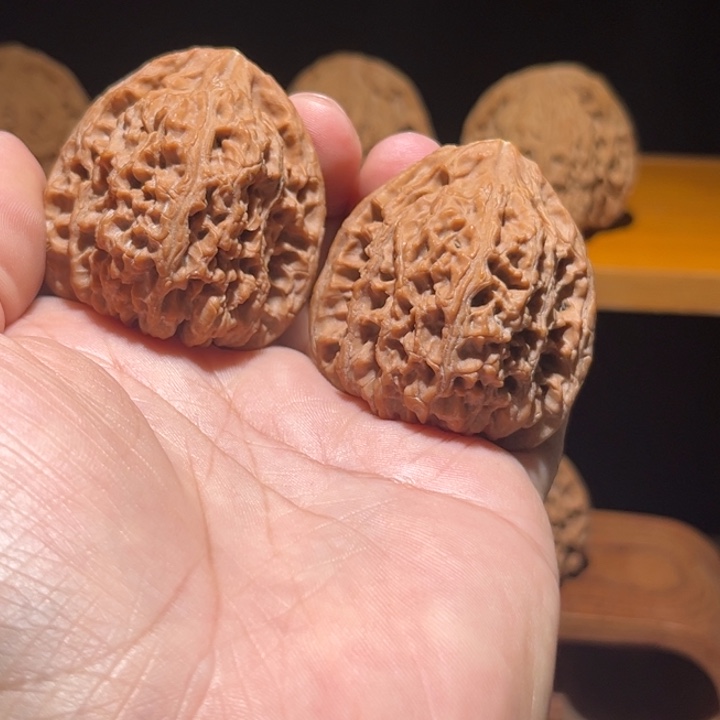 室***340尺寸三角南将石