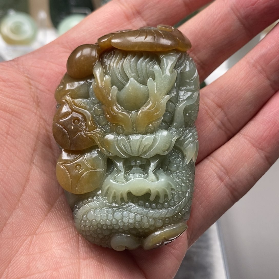 和田玉颈饰未镶嵌苳