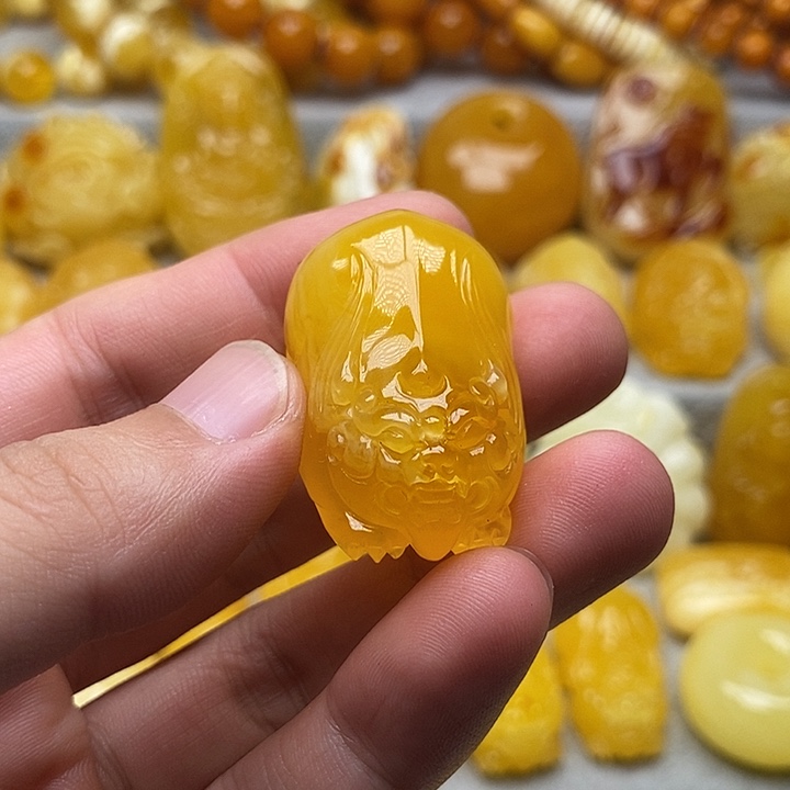 琥珀颈饰未镶嵌嘟**.琥珀蜜蜡吊坠